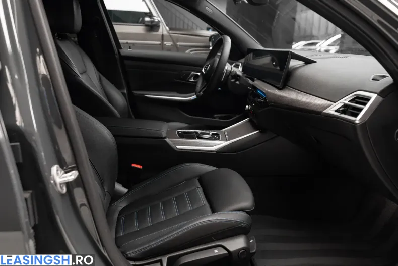 BMW 330i (Seria 3) din 2025 cu 21.800 km - oferta BMW219741 - foto 39