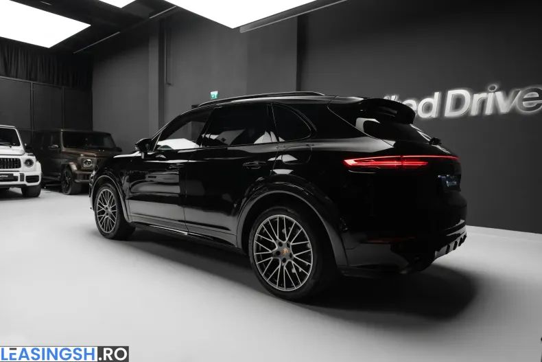 Porsche Cayenne din 2022 cu 24.710 km - oferta POR219742 - foto 8
