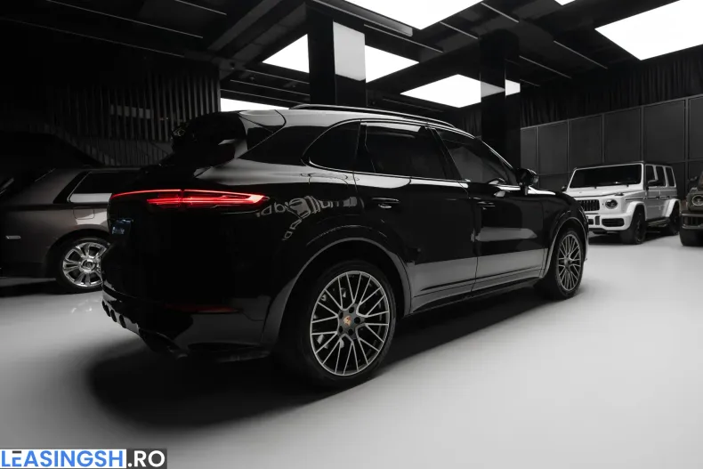 Porsche Cayenne din 2022 cu 24.710 km - oferta POR219742 - foto 10