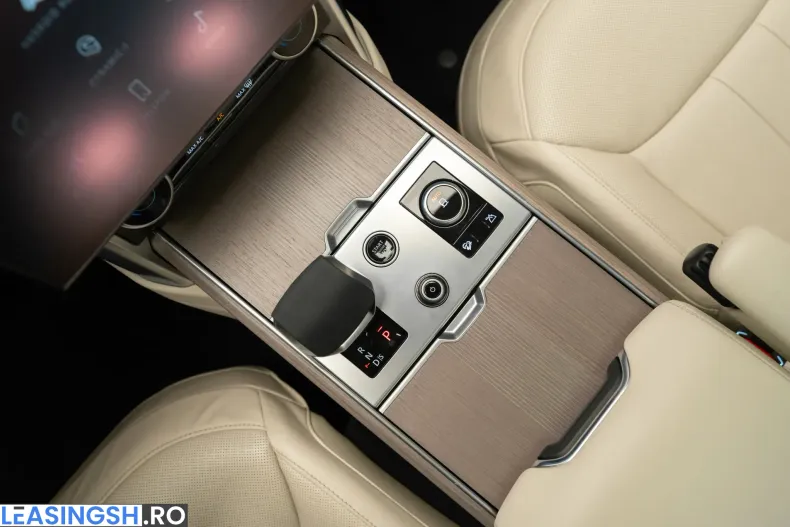 Land Rover Range Rover din 2022 cu 63.850 km - oferta LAN219743 - foto 17