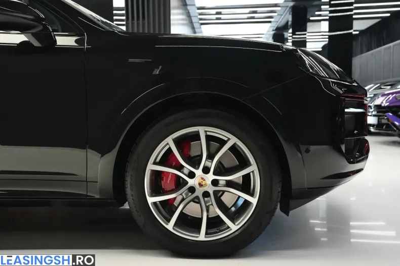 Porsche Cayenne din 2023 cu 13.811 km - oferta POR219751 - foto 33