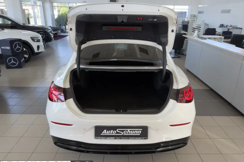 Mercedes-Benz CLA 350 (Clasa CLA) din 2025 cu 1.900 km - oferta MER219755 - foto 9