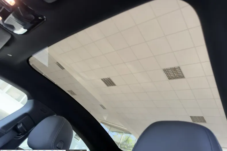 Mercedes-Benz CLA 350 (Clasa CLA) din 2025 cu 1.900 km - oferta MER219755 - foto 15
