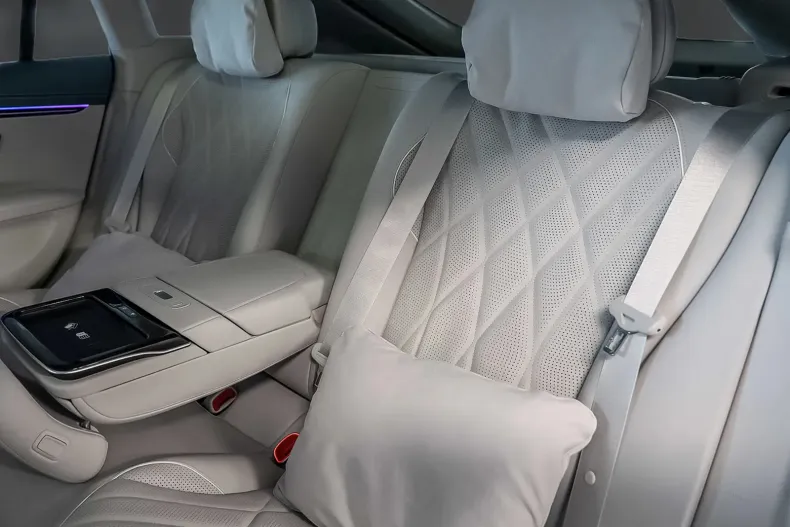 Mercedes-Benz EQS din 2022 cu 8.500 km - oferta MER219758 - foto 21
