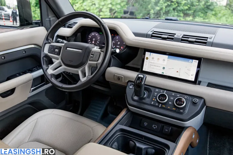 Land Rover Defender din 2022 cu 31.700 km - oferta LAN219761 - foto 31