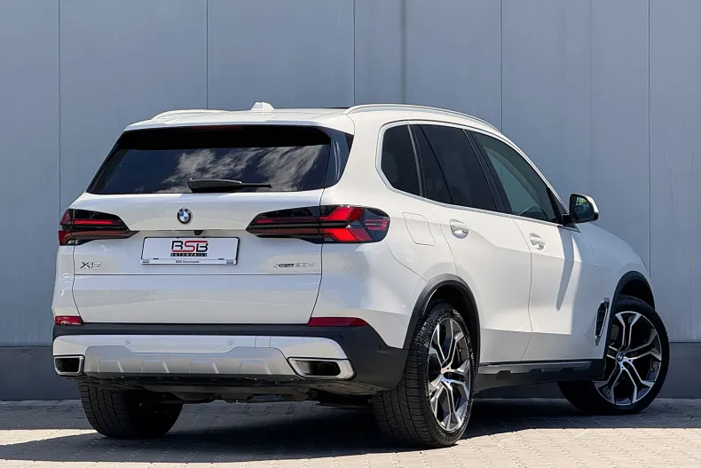 BMW X5 (Seria X) din 2023 cu 141.975 km - oferta BMW219769 - foto 4