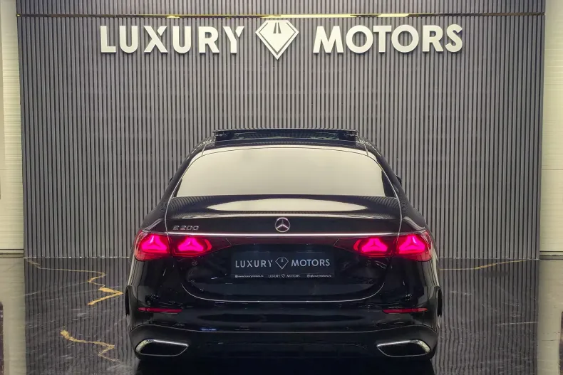 Mercedes-Benz E (Clasa E) din 2025 cu 15.980 km - oferta MER219773 - foto 30
