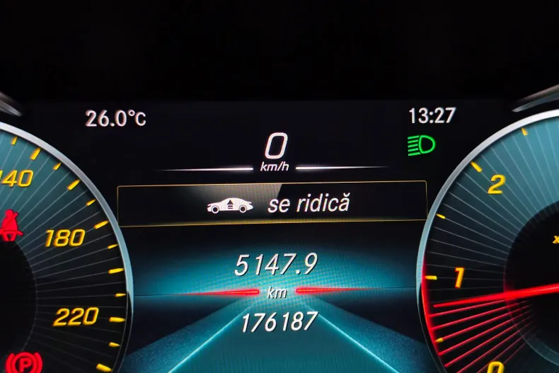 Mercedes-Benz GLC (Clasa GLC) din 2020 cu 176.200 km - oferta MER219776 - foto 24