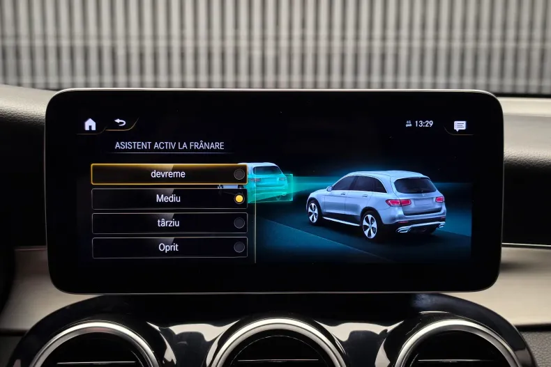 Mercedes-Benz GLC (Clasa GLC) din 2020 cu 176.200 km - oferta MER219776 - foto 27