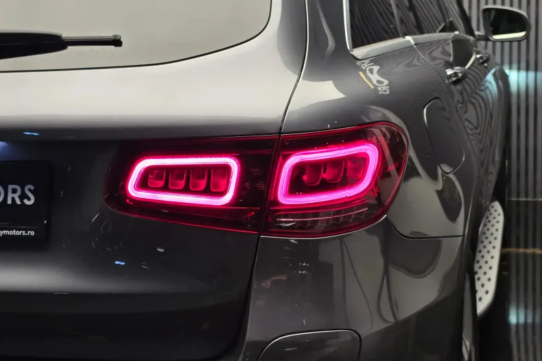 Mercedes-Benz GLC (Clasa GLC) din 2020 cu 155.300 km - oferta MER219777 - foto 21