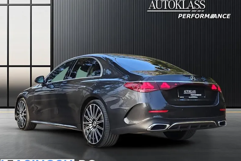 Mercedes-Benz E (Clasa E) din 2025 cu 7.027 km - oferta MER219778 - foto 3