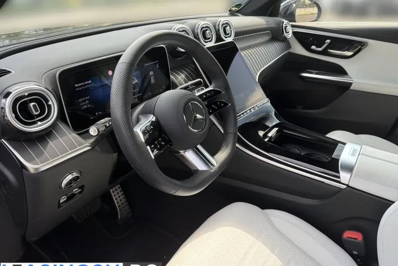 Mercedes-Benz GLC (Clasa GLC) din 2024 cu 21.387 km - oferta MER219780 - foto 9