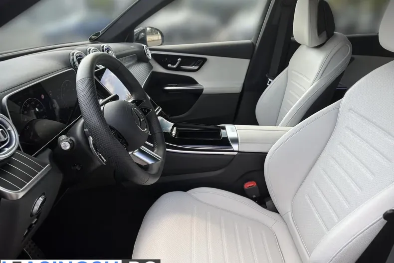 Mercedes-Benz GLC (Clasa GLC) din 2024 cu 21.387 km - oferta MER219780 - foto 13