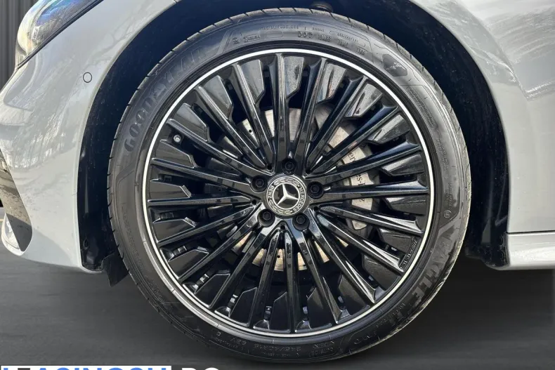 Mercedes-Benz CLE 300 (Clasa CLE) din 2025 cu 5.654 km - oferta MER219781 - foto 16
