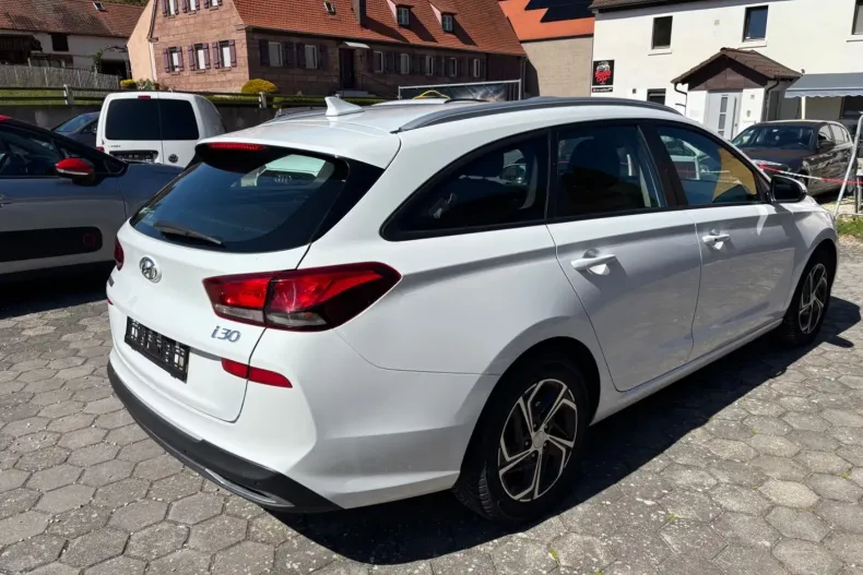 Hyundai i30 din 2021 cu 157.968 km - oferta HYU219787 - foto 2