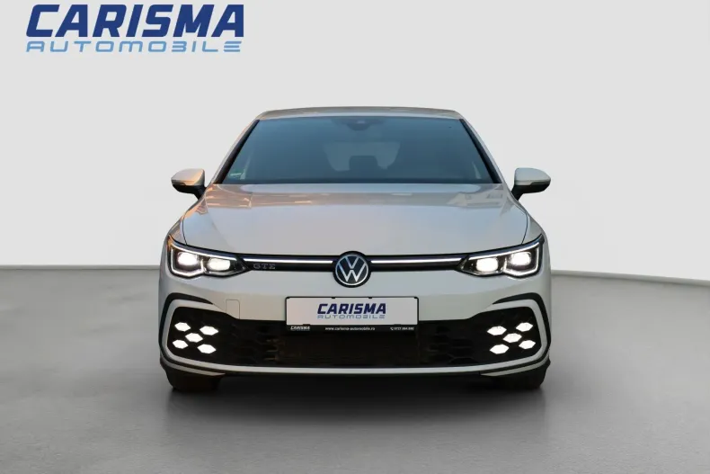 Volkswagen Golf din 2023 cu 99.324 km - oferta VOL219798 - foto 1