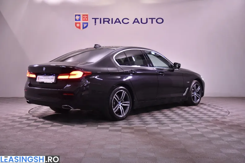 BMW 530e (Seria 5) din 2021 cu 100.426 km - oferta BMW219802 - foto 5