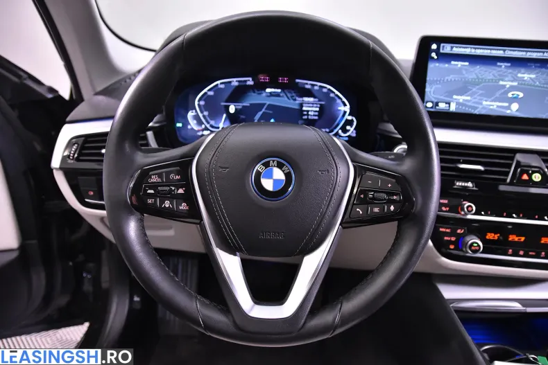 BMW 530e (Seria 5) din 2021 cu 100.426 km - oferta BMW219802 - foto 16