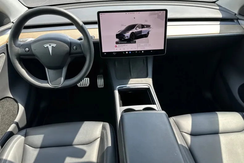 Tesla Model Y din 2023 cu 79.804 km - oferta TES219807 - foto 9