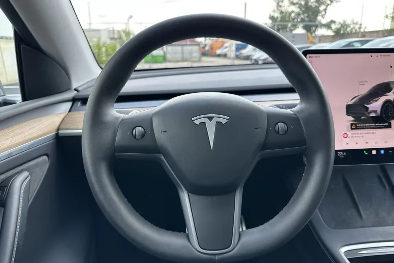 Tesla Model Y din 2023 cu 79.804 km - oferta TES219807 - foto 15