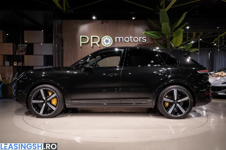 Porsche Cayenne din 2024 cu 8.500 km - oferta POR219811 - foto 5
