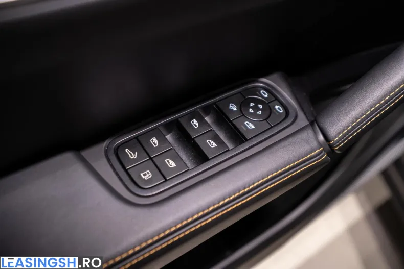Porsche Cayenne din 2024 cu 8.500 km - oferta POR219811 - foto 22
