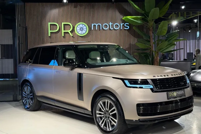 Land Rover Range Rover din 2025 cu 4.951 km - oferta LAN219813 - foto 1