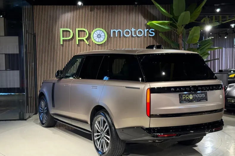 Land Rover Range Rover din 2025 cu 4.951 km - oferta LAN219813 - foto 24