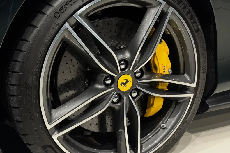Ferrari Roma din 2025 cu 200 km - oferta FER219815 - foto 29