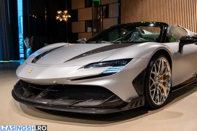 Ferrari SF90 Stradale din 2022 cu 4.400 km - oferta FER219818 - foto 7