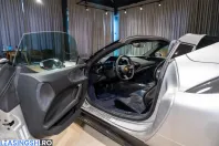 Ferrari SF90 Stradale din 2022 cu 4.400 km - oferta FER219818 - foto 13