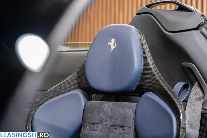 Ferrari SF90 Stradale din 2022 cu 4.400 km - oferta FER219818 - foto 19
