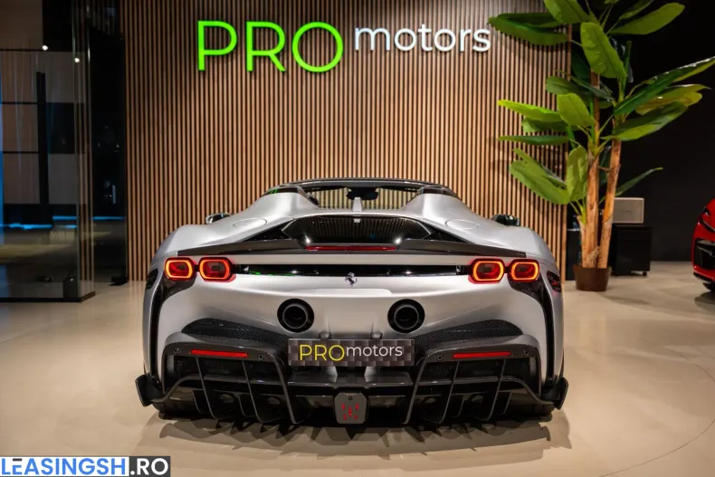 Ferrari SF90 Stradale din 2022 cu 4.400 km - oferta FER219818 - foto 30