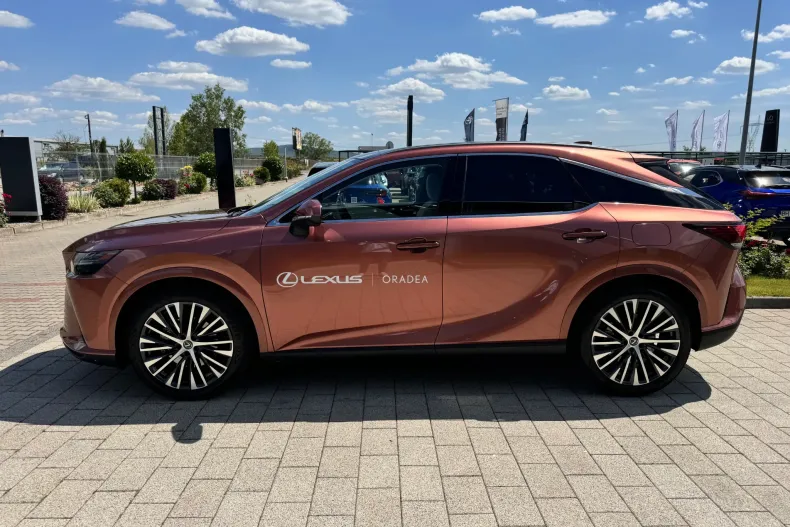 Lexus Seria RX din 2025 cu 1.235 km - oferta LEX219824 - foto 4