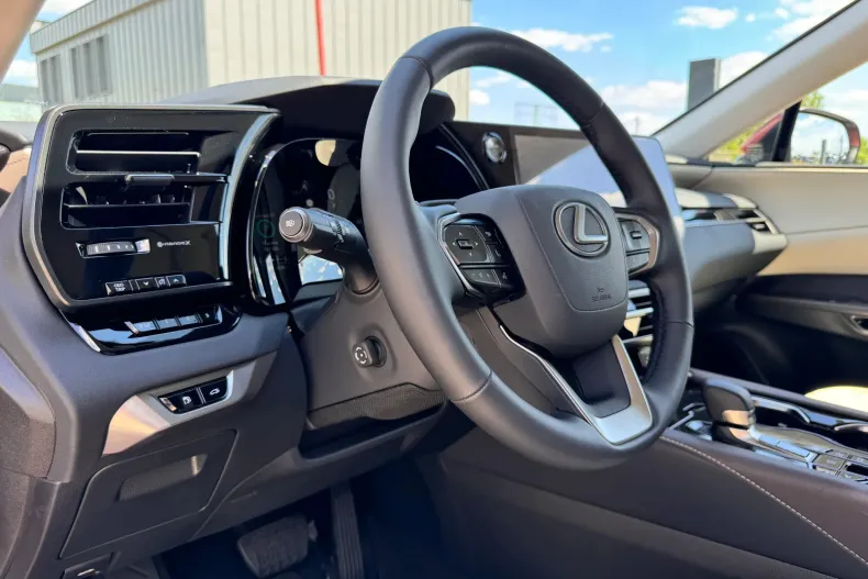 Lexus Seria RX din 2025 cu 1.235 km - oferta LEX219824 - foto 12