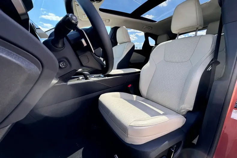 Lexus Seria RX din 2025 cu 1.235 km - oferta LEX219824 - foto 21