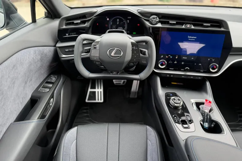 Lexus RZ din 2025 cu 4.000 km - oferta LEX219825 - foto 20