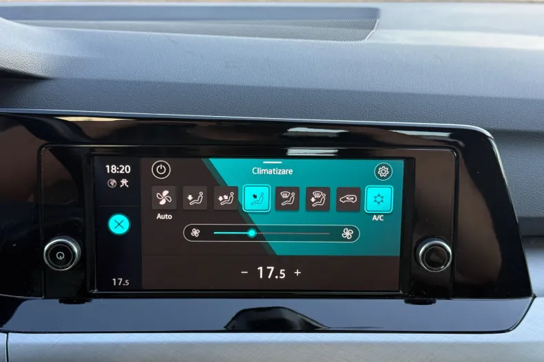 Volkswagen Golf din 2021 cu 51.000 km - oferta VOL219827 - foto 19