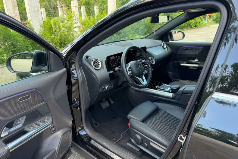 Mercedes-Benz EQA din 2022 cu 43.100 km - oferta MER219829 - foto 6