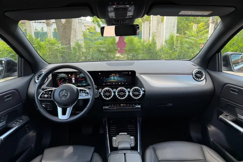 Mercedes-Benz EQA din 2022 cu 43.100 km - oferta MER219829 - foto 13