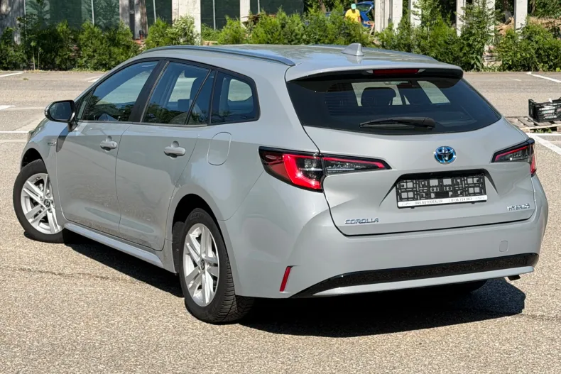 Toyota Corolla din 2021 cu 119.000 km - oferta TOY219832 - foto 3
