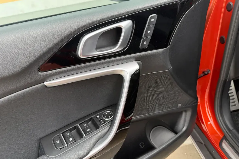 Kia XCeed din 2022 cu 83.922 km - oferta KIA219837 - foto 16