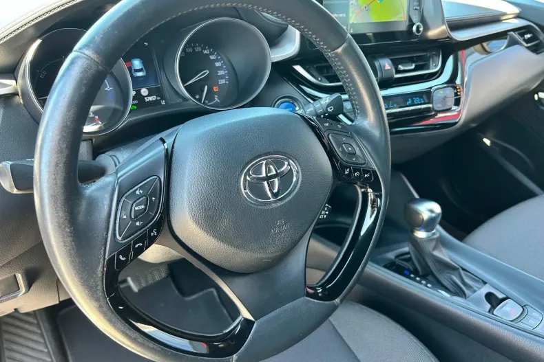 Toyota C-HR din 2023 cu 57.857 km - oferta TOY219847 - foto 17