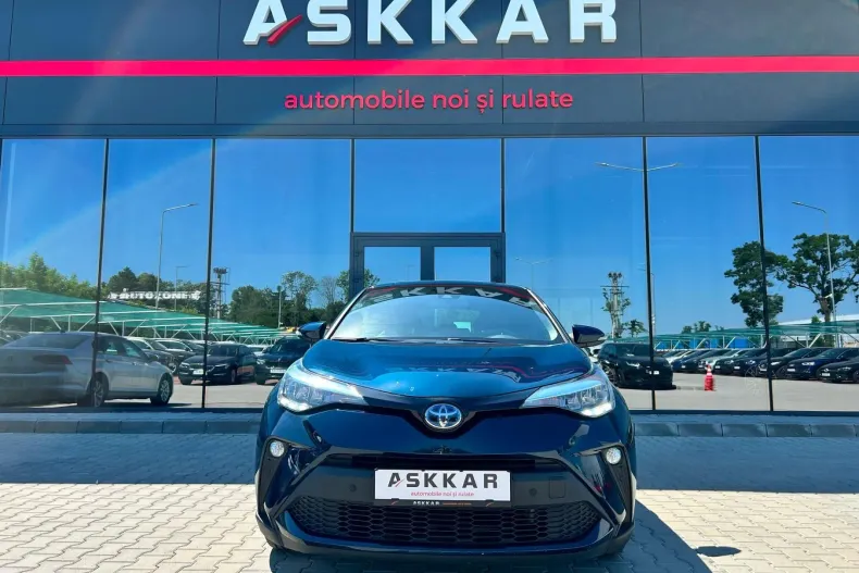 Toyota C-HR din 2023 cu 70.326 km - oferta TOY219848 - foto 2