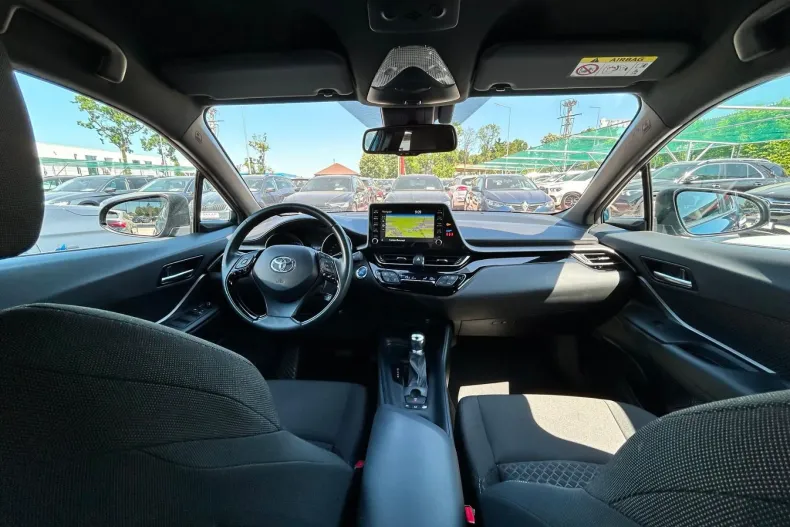 Toyota C-HR din 2023 cu 70.326 km - oferta TOY219848 - foto 12