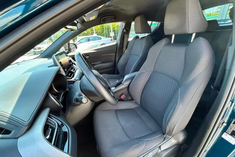 Toyota C-HR din 2023 cu 70.326 km - oferta TOY219848 - foto 13
