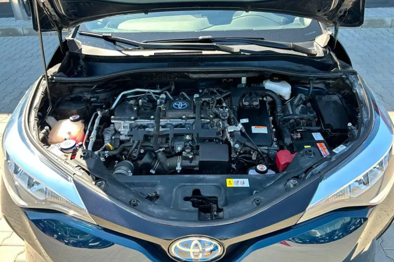 Toyota C-HR din 2023 cu 70.326 km - oferta TOY219848 - foto 31