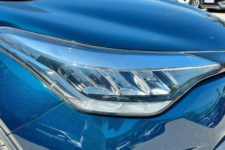 Toyota C-HR din 2023 cu 70.326 km - oferta TOY219848 - foto 32