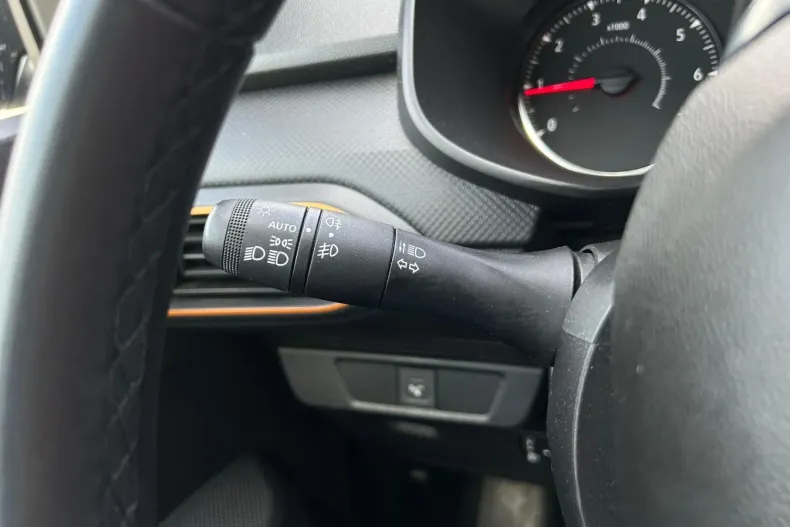 Dacia Sandero Stepway din 2021 cu 40.096 km - oferta DAC219849 - foto 19