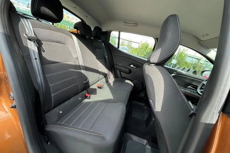 Dacia Sandero Stepway din 2022 cu 43.414 km - oferta DAC219850 - foto 19